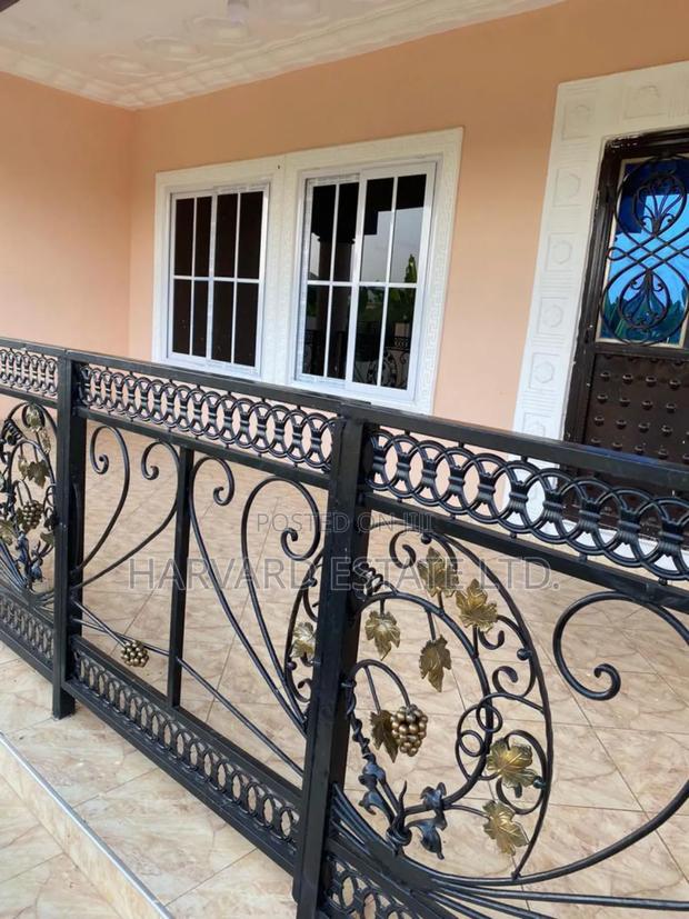 5bdrm House in Ejisu Baworo, Kumasi Metropolitan for rent photo 3