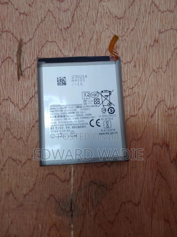 Samsung Battery photo 4