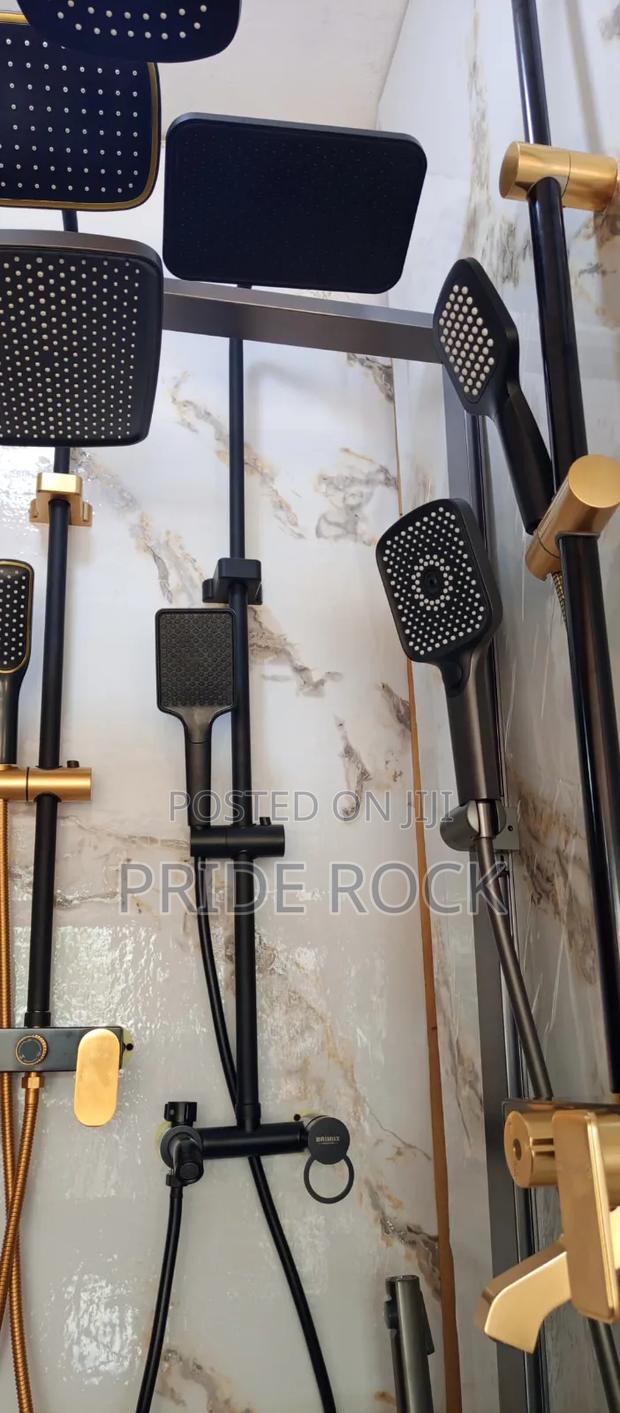 Shower Pole, Black Shower, Three in One · Photo 4