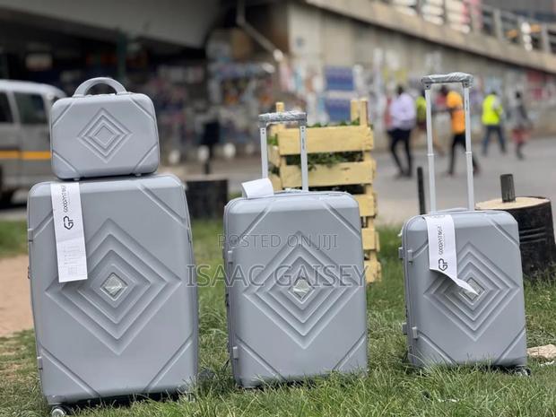 4set Anticrake Luggages With Cosmetic Bag in Ash Blue · Photo 1