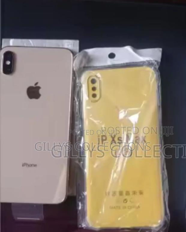 Apple iPhone XS Max 64 GB Gold photo 2
