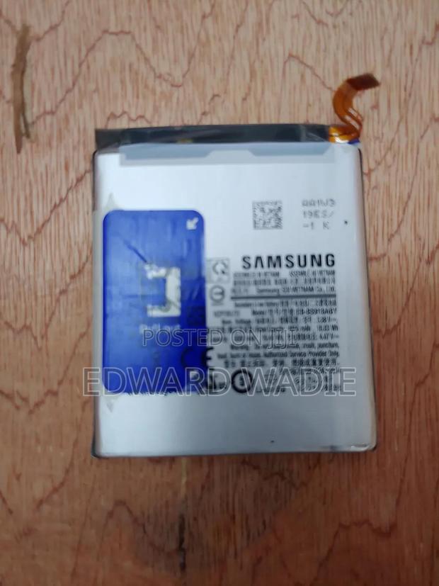 Samsung Battery photo 2