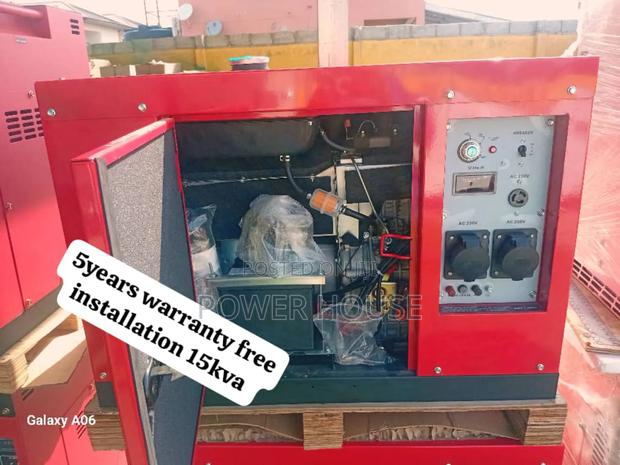 Lunch Amp Zone Honda Generator 15kva 16500watts Diesel · Photo 2