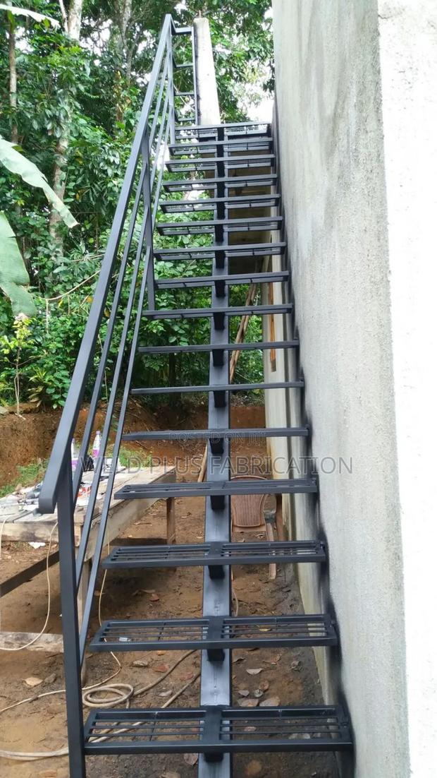 Metal Staircase With Ballustrade · Photo 3