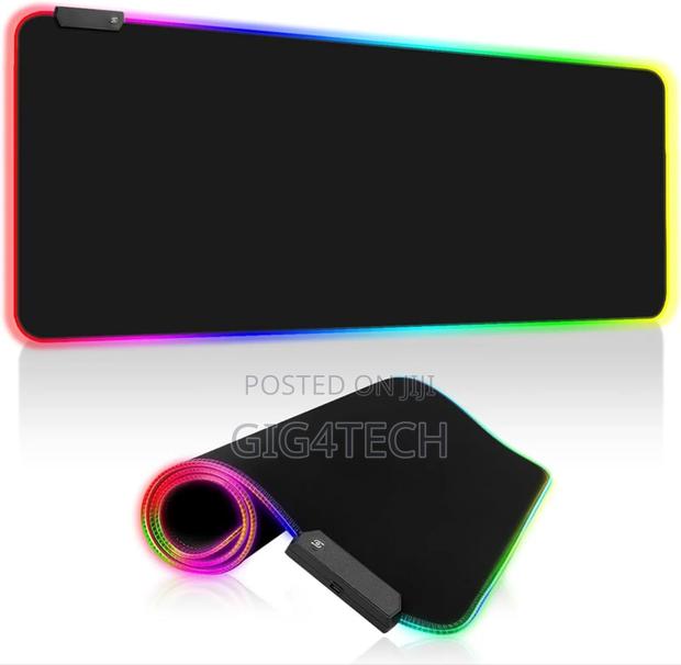 RGB Mouse Pad With Braided Cable, Large · Photo 2