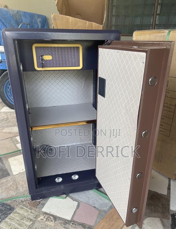 Safe Box / Fireproof Safe Box
