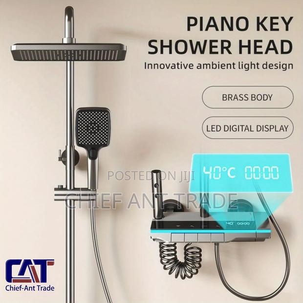 Digital 4 Flow Hot and Cold Shower 8038 · Photo 2