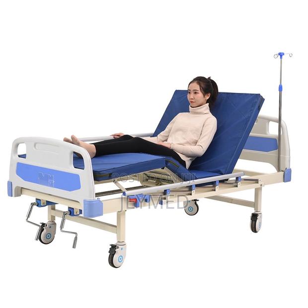 Hospital Bed(2 Crank) · Photo 3