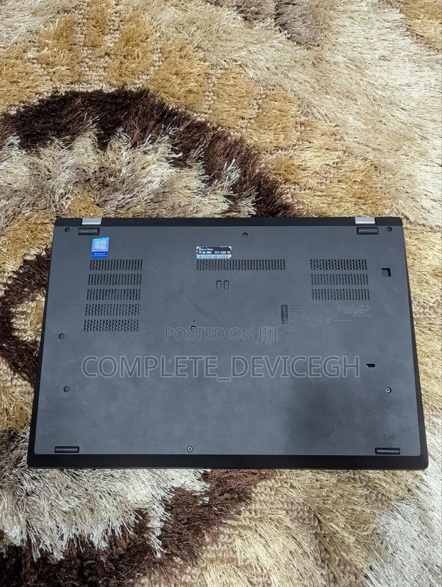 Laptop Lenovo ThinkPad P53 16GB Intel Core I7 HDD+SSD 256GB