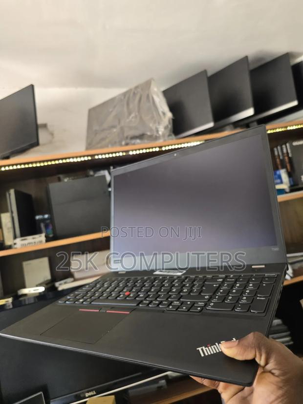 Laptop Lenovo ThinkPad T580 16GB Intel Core i7 SSD 512GB photo 5