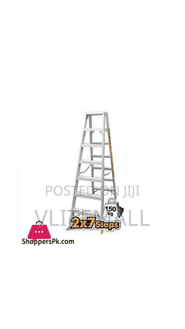 2x7steps Foldable Ladder · Photo 2