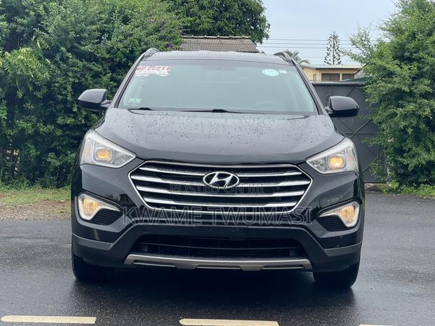 Hyundai Santa Fe 2016 Black