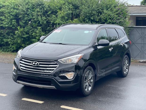 Hyundai Santa Fe 2016 Black