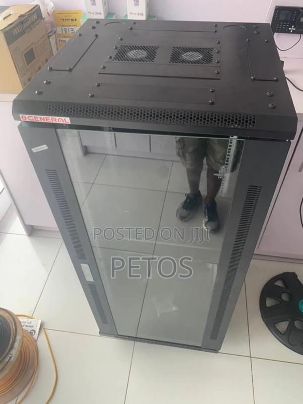 27u Rack 600 X 600 photo 2