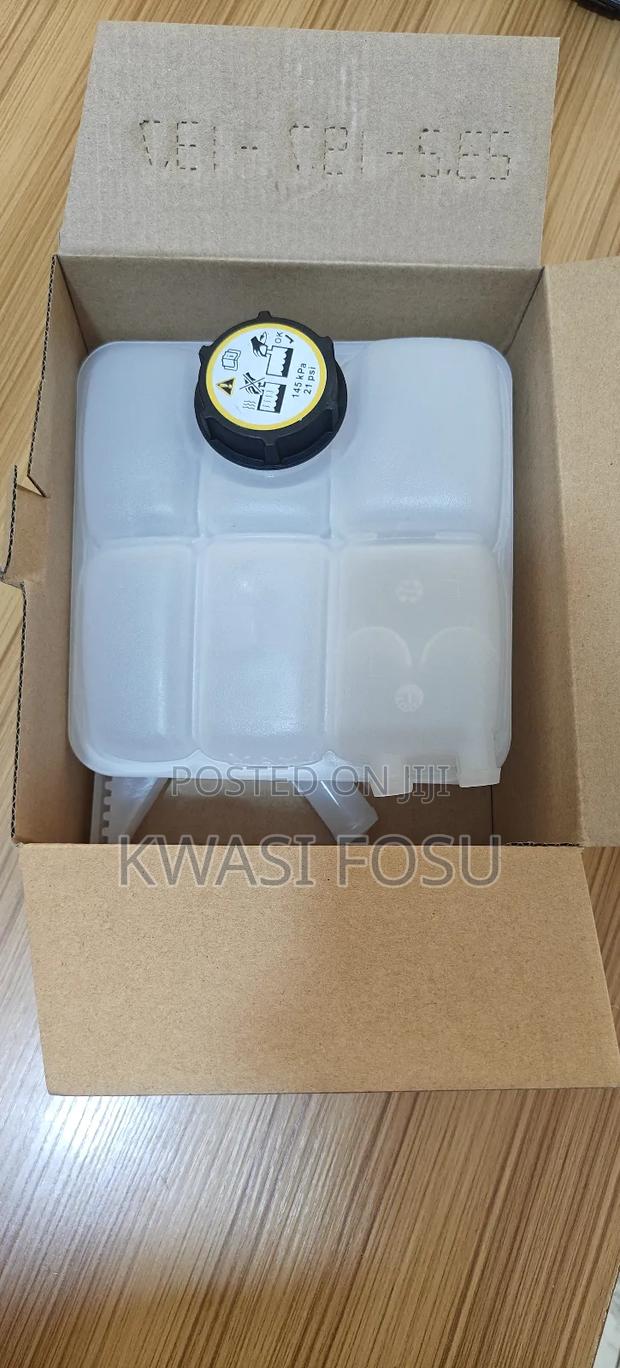 Coolant Recovery Reservoir Tank,Focus, Escape, C-Max,Transit