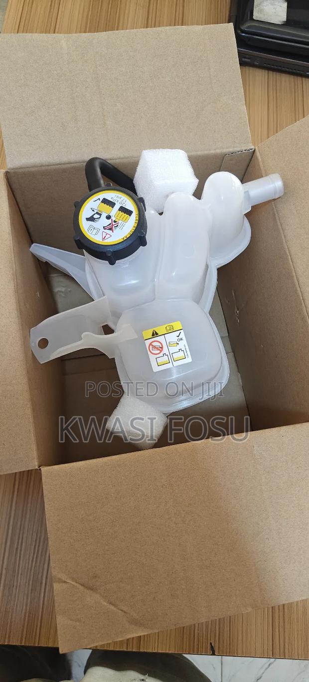 Coolant Expansion Reservoir Tank for Escape 2007 to 2012