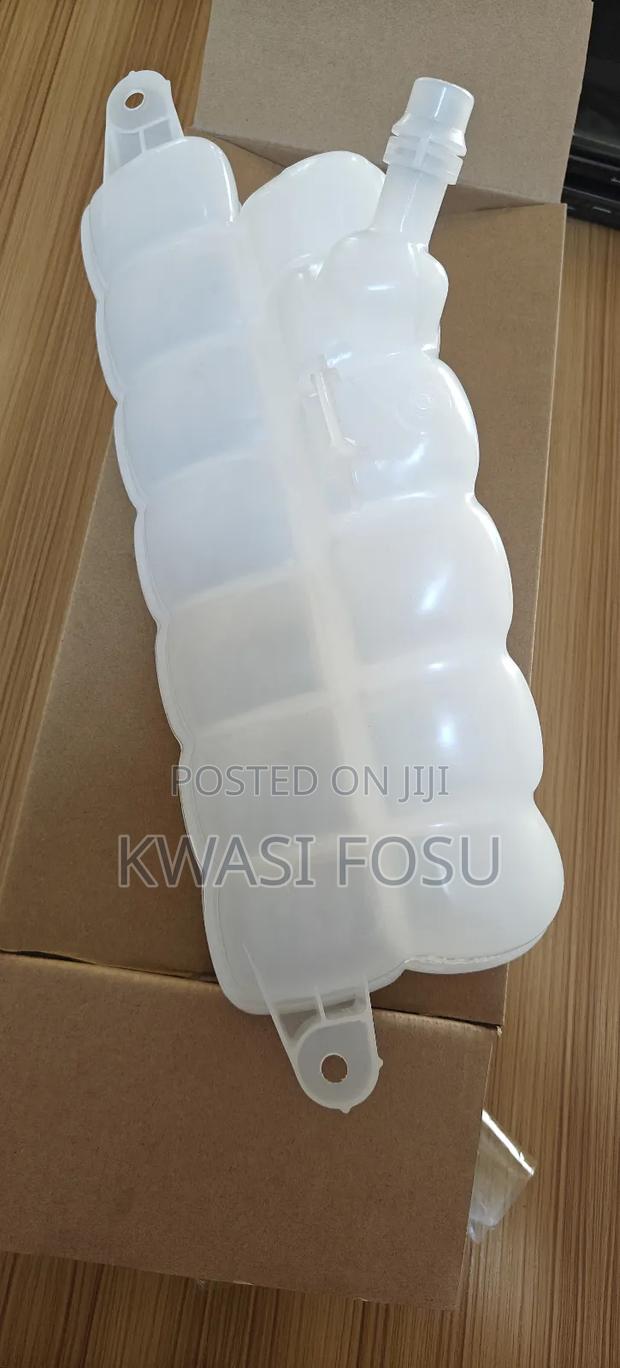 Ford F-150 Reservoir Tank photo 7
