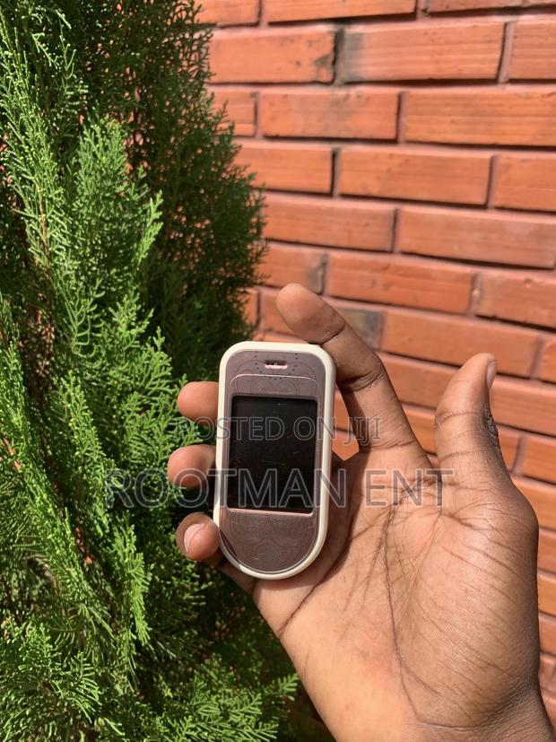 Nokia 7373 Pink photo 2