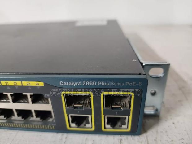 Cisco 2960 24-Port 8poe Manged Switch · Photo 2
