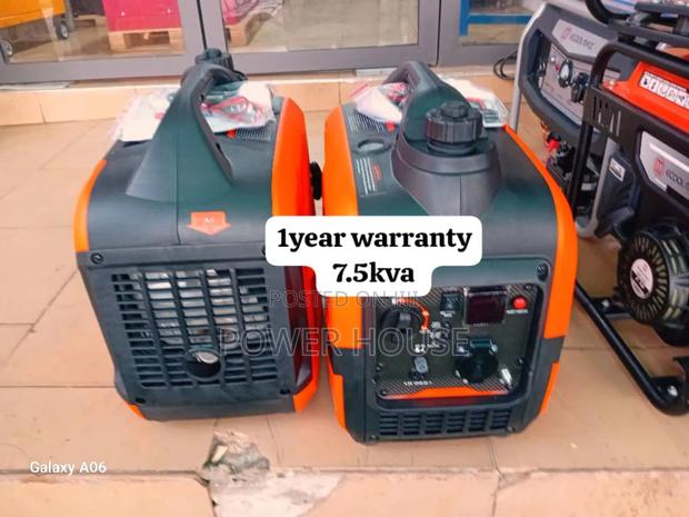 Crown Radiant Elite Ecoolmax Petrol Generator · Photo 2