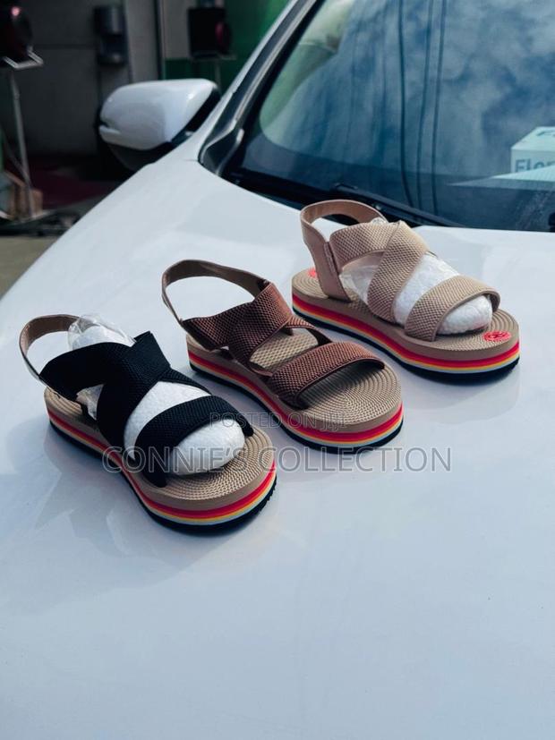 Fashion Sandals photo 4
