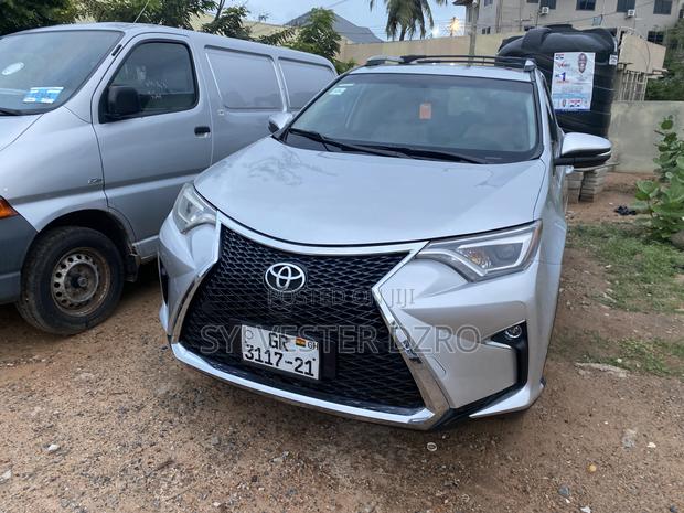 Toyota RAV4 2017 Silver