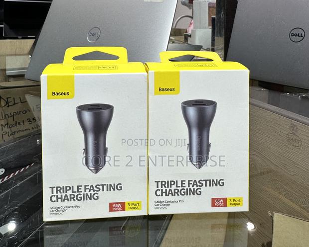Baseus 65w Triple Fast Car Charger · Photo 3