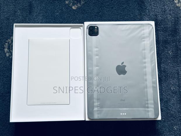 New Apple iPad Pro 11 (2020) 256 GB Gray photo 3