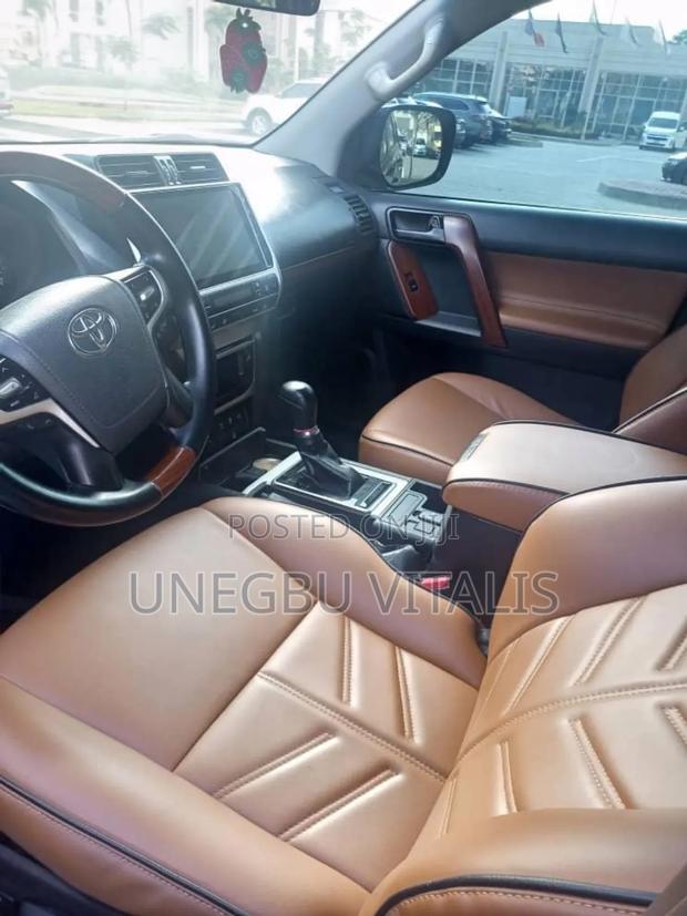 Toyota Land Cruiser Prado 2.7 2018 Black