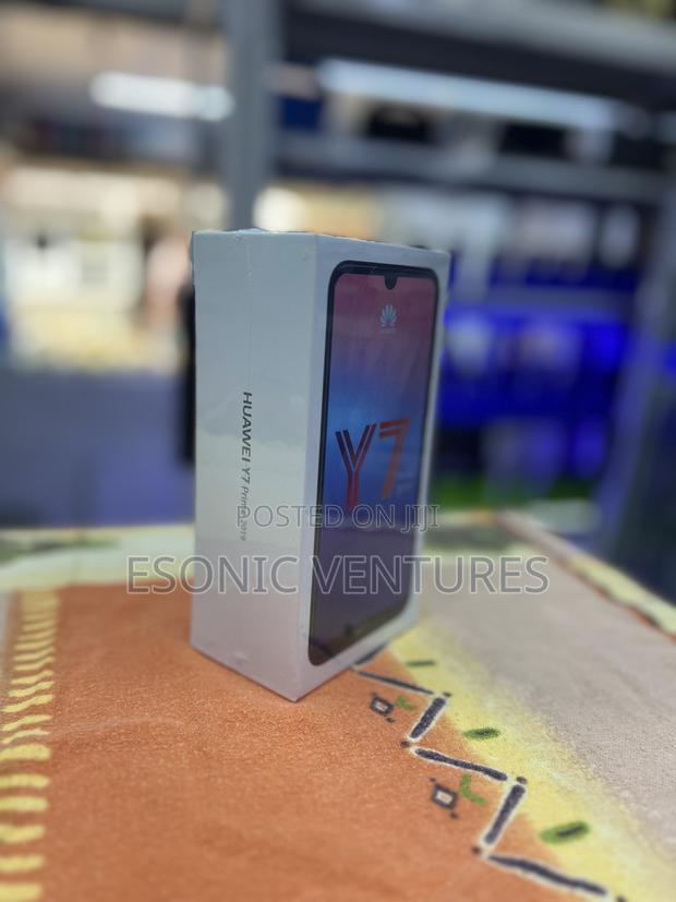 New Huawei Y7 Prime 2019 64 GB photo 2