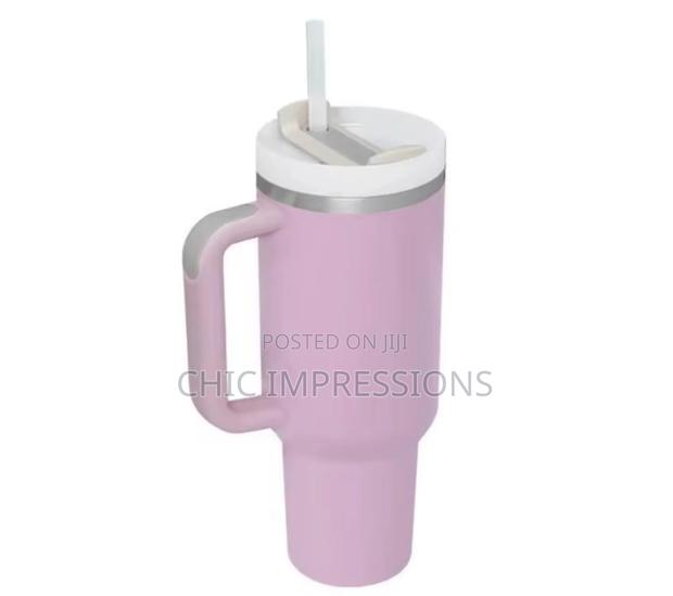Stanley Model Tumbler · Photo 2