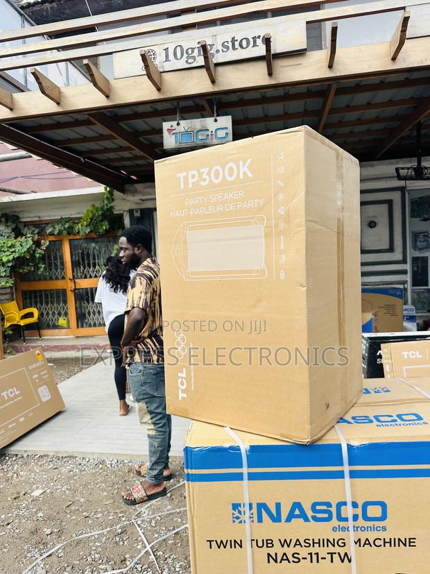 Ultra Modern Speaker TCL Tp 340 Watts. · Photo 2