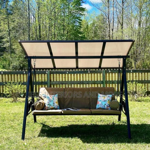 Outdoor 3-Seater Swing / Canopy photo 2