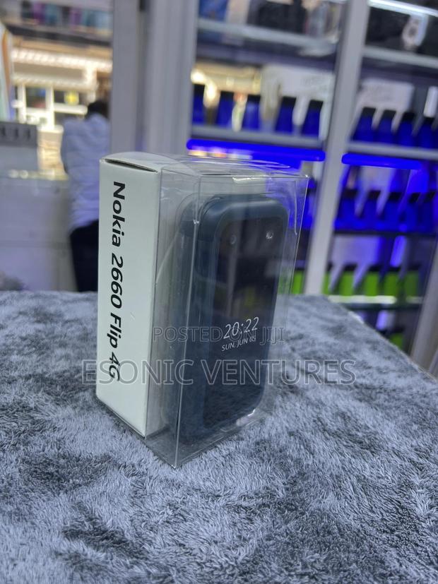 New Nokia 2660 Flip