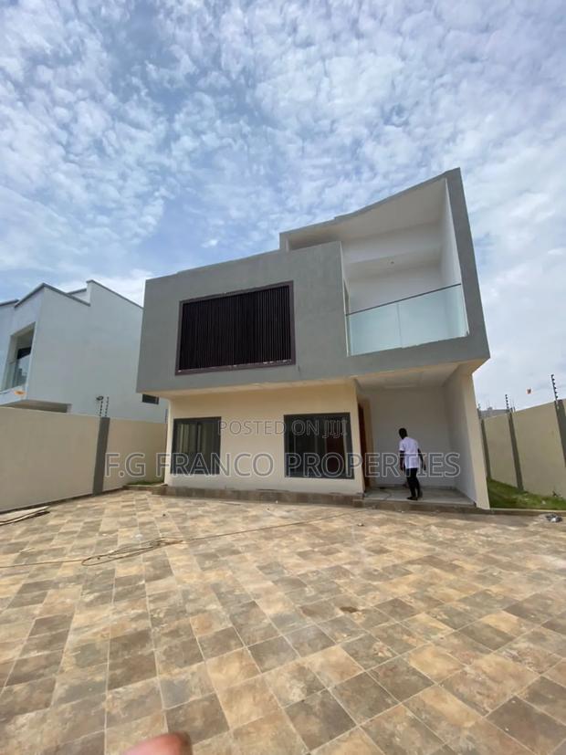 4bdrm House in K.G. Franco, Airport Residential Area for sale · Photo 3