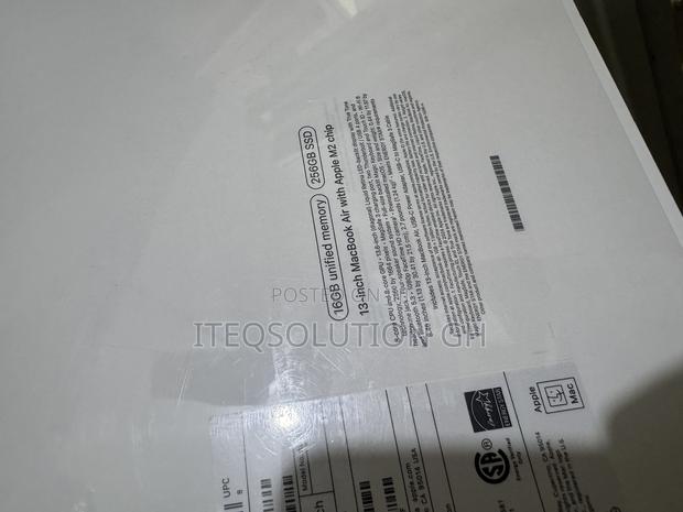 New Laptop Apple MacBook Air 2023 M2 16GB Apple M2 SSD 256GB photo 2