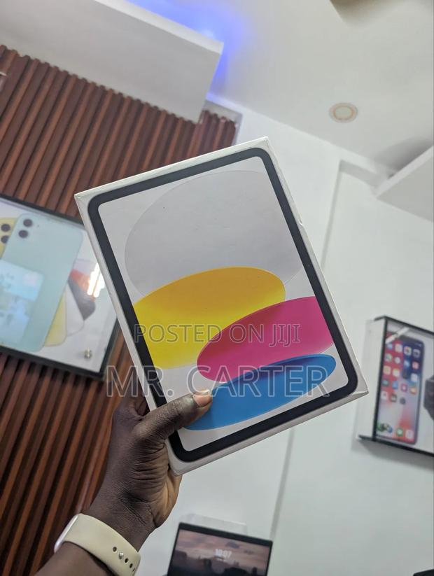 New Apple iPad (2025) 128 GB Silver photo 5