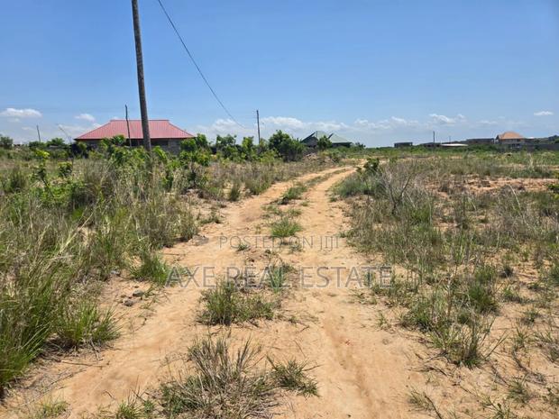Prampram Beach Lane Plots ! Promo Sales. · Photo 4