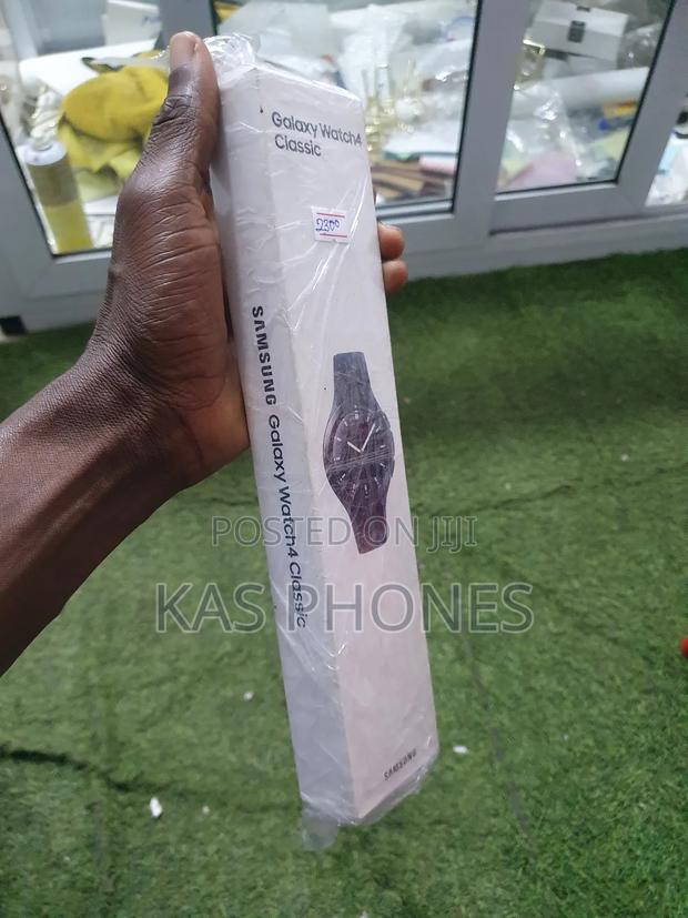 Galaxy Watch 4 Classic photo 2