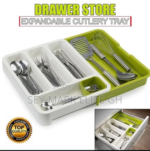 Expandable Drawer Cutlery Organizer · Photo 4