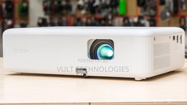 Epson Co W01 3000 Lumens Projector photo 2
