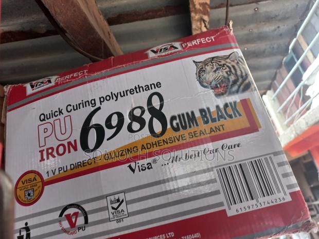 Pu Iron 6988 Adhesives High-performance Polyurethane Glue. · Photo 3