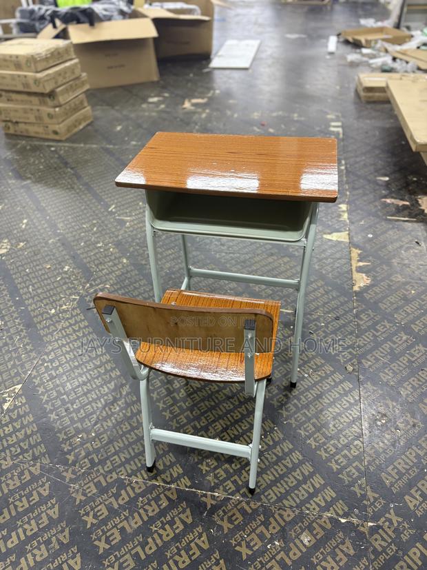 Learning Desk With Chair photo 2
