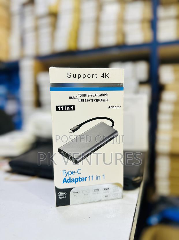 Type C to HDTV 11 in 1 Adapter · Photo 3