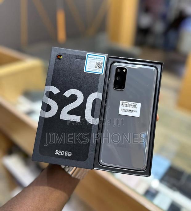 New Samsung Galaxy S20 128 GB Gray