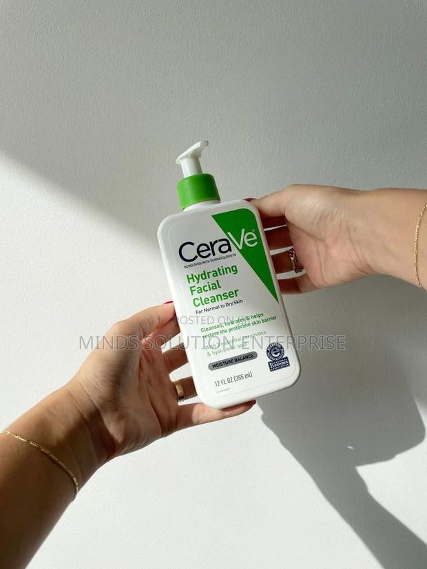 Cerave Hydrating Facial Cleanser (355ml) photo 7