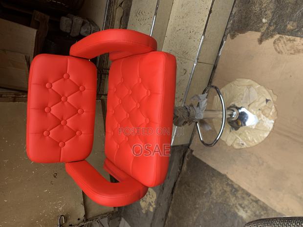 Saloon Chairs (Barbering Chair) Restaurants Chairs · Photo 4