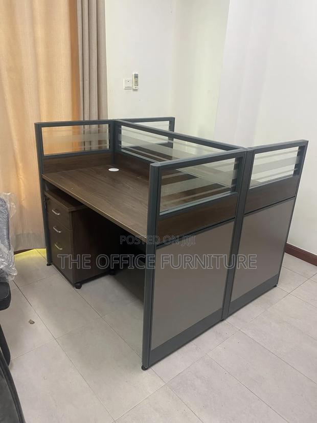 2in1 Office Workstation · Photo 3