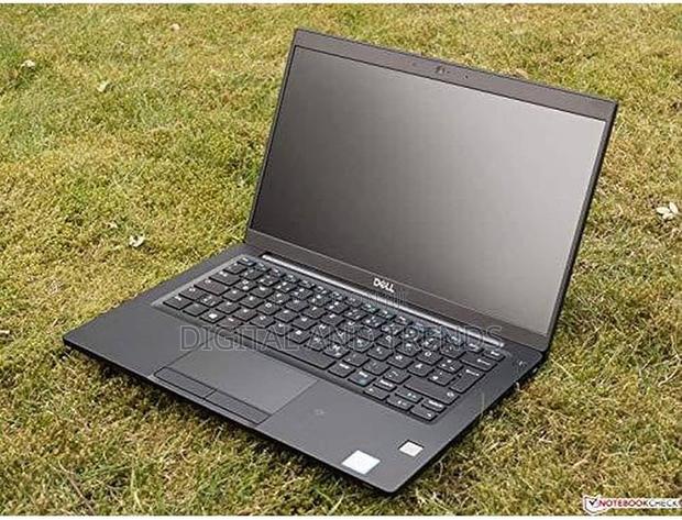 Laptop Dell Latitude 7390 16GB Intel Core I7 SSD 256GB photo 3