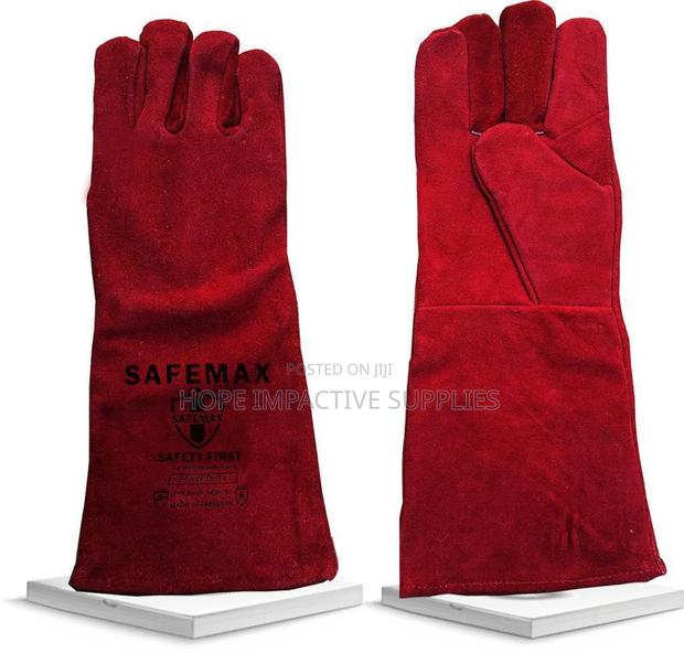 Welding Gloves - Red. · Photo 2